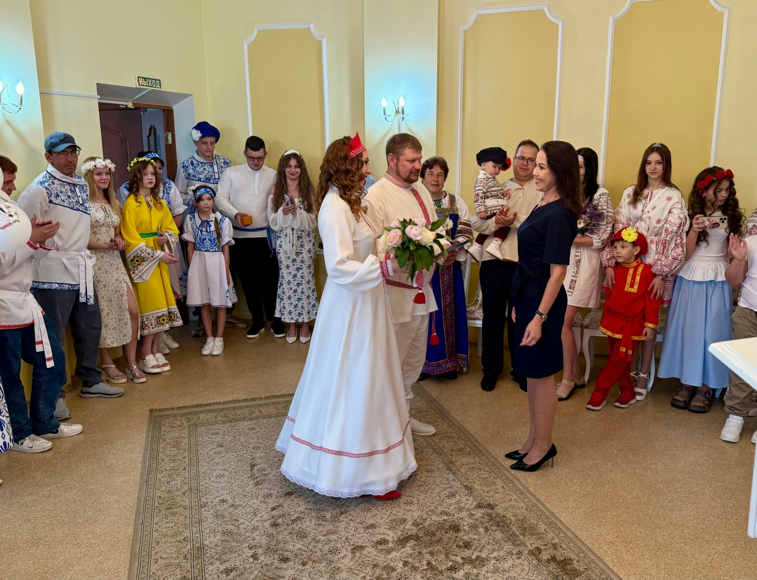 Свадебная церемония в русском народном стиле: торжественная регистрация брака по особому сценарию состоялась в Белинском районе Свадебная церемония в русском народном стиле: торжественная регистрация брака по особому сценарию состоялась в Белинском районе