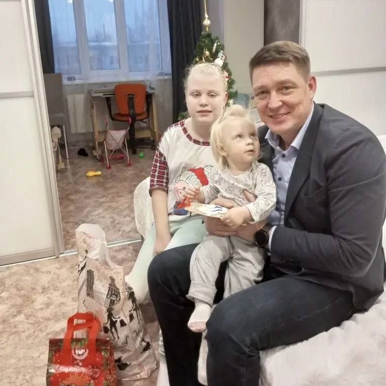 Алексей Качан исполнил новогодние мечты детей