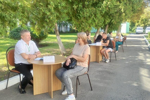 День открытых дверей прошел в комплексных центрах соцобслуживания