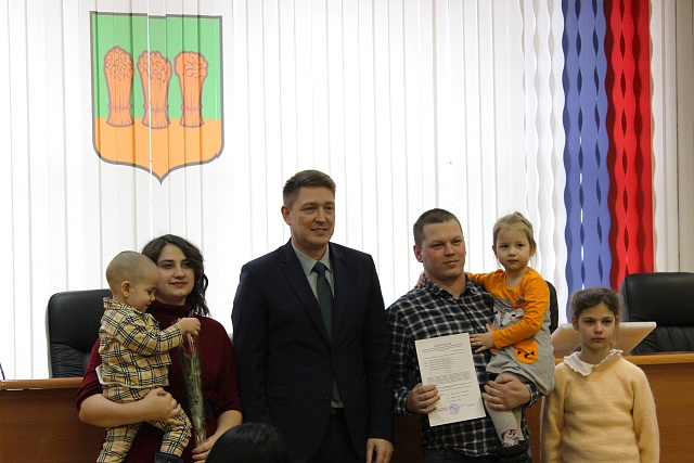 В 2025 году улучшат жилищные условия более 100 семей в возрасте до 35 лет