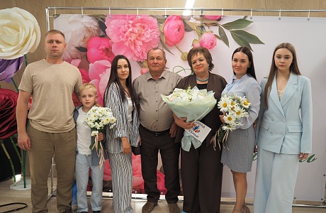 День семьи, любви и верности — праздник, объединивший сердца пензенцев День семьи, любви и верности — праздник, объединивший сердца пензенцев